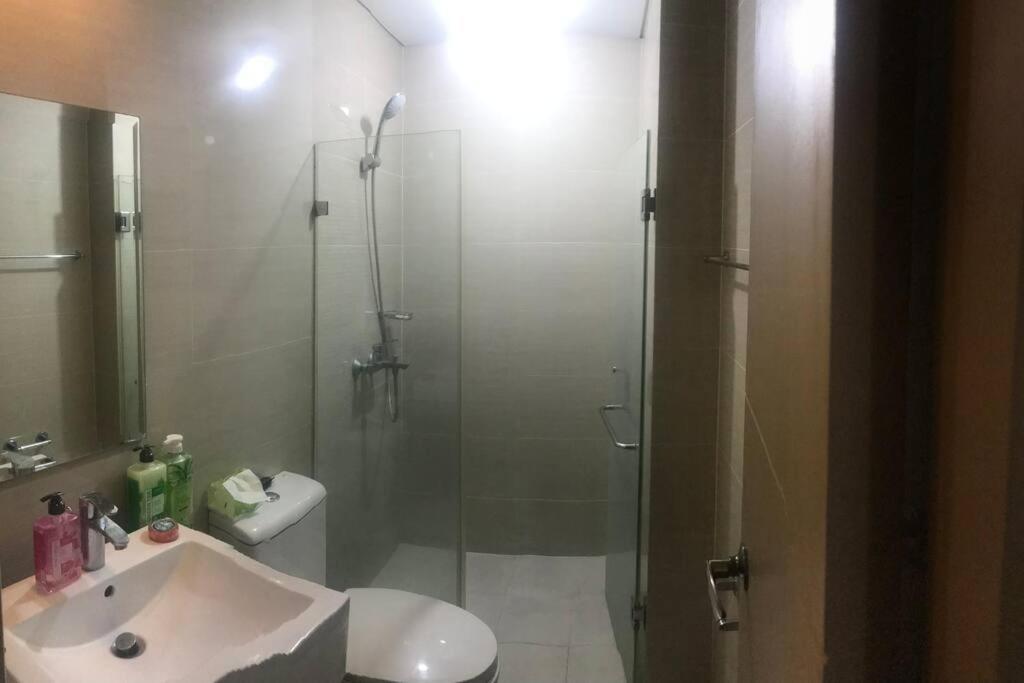Lovely 2 Bed Room Condo Infront Of Naia Terminal 3 มะนิลา ภายนอก รูปภาพ